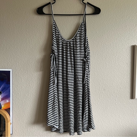 O’Neill Women’s Mini Dress - Picture 4 of 4